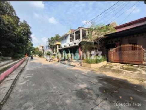 Rumah 1 1/2 Lantai di Bumi Bekasi Baru Utara 2