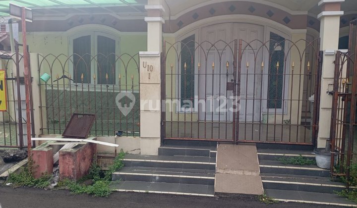 Rumah Hook Di Perumahan Taman Harapan Baru Bekasi Utara 2