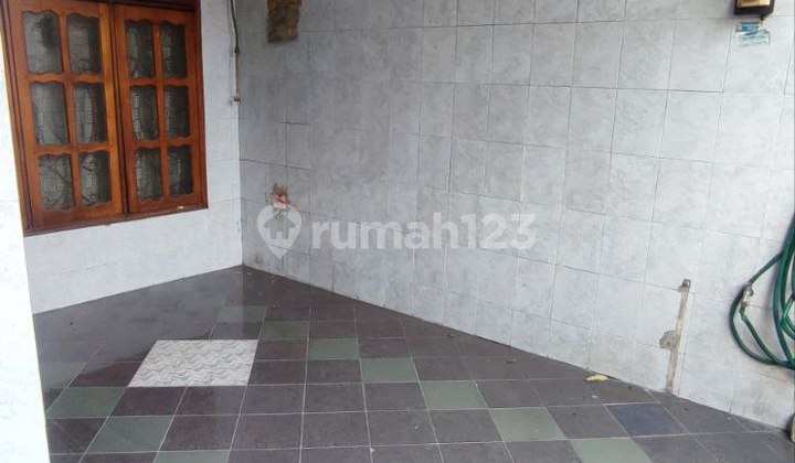 3-Story House in Perumnas 1 Kayuringin, South Bekasi 2