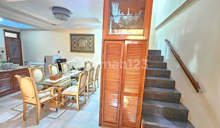 Rumah Bagus Dijual Cepat Murah di Pulomas Jakarta Timur 2