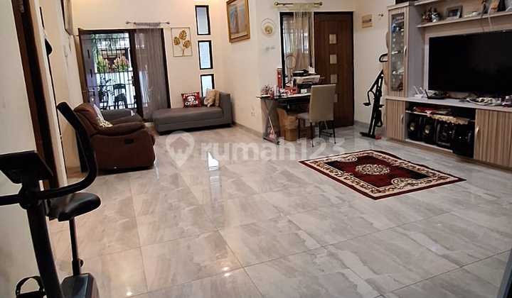 A Nice House in a Comfortable Environment for Sale in Aralia Cluster, Harapan Indah 2