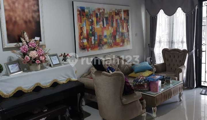 Nice Hook House in Asera One South Cluster, Harapan Indah Bekasi 2