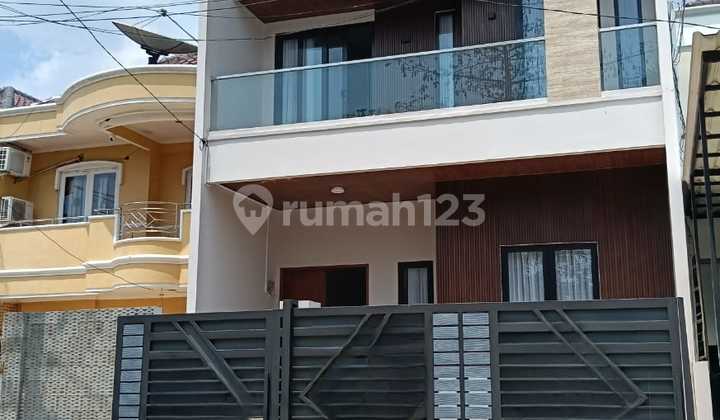 Rumah Baru Minimalis Modern 3 Lantar Full Furnished Lokasi Favorit Sunter 