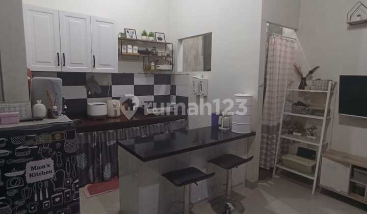 Rumah Sudah Renovasi 2 Lantai Dijual di Mutiara Gading City Rumah Sudah Renovasi 2 Lantai Dijual di Mutiara Gading City