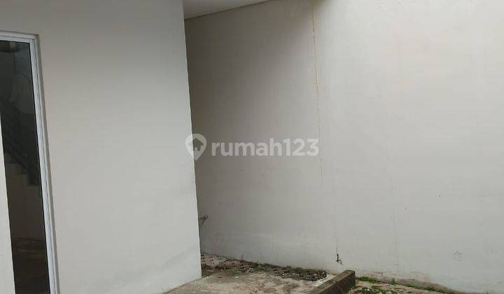 Dijual Cepat Rumah 2 Lantai Di Cluster Bluebell, Summarecon Bekasi 2