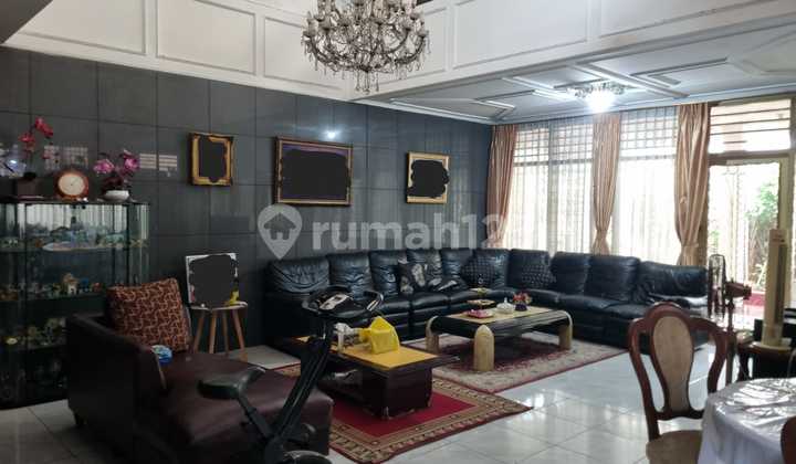 Rumah Asri Besar Dijual Murah Di Cempaka Putih Jakarta Pusat 