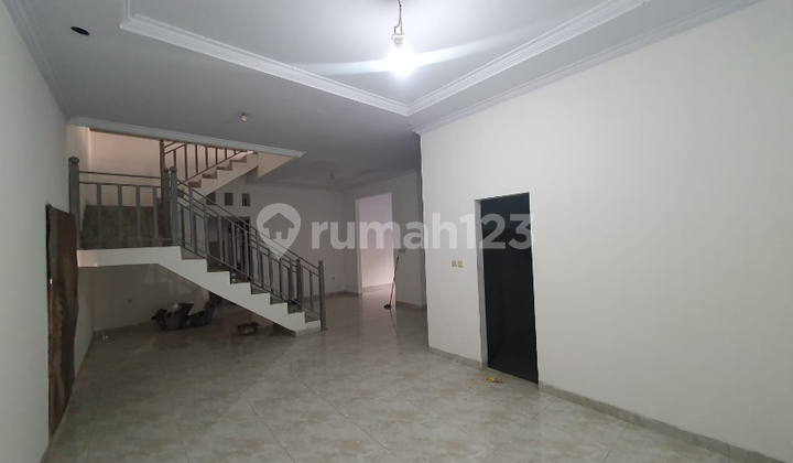 Dijual Rumah 2 Lantai Duren Sawit 2