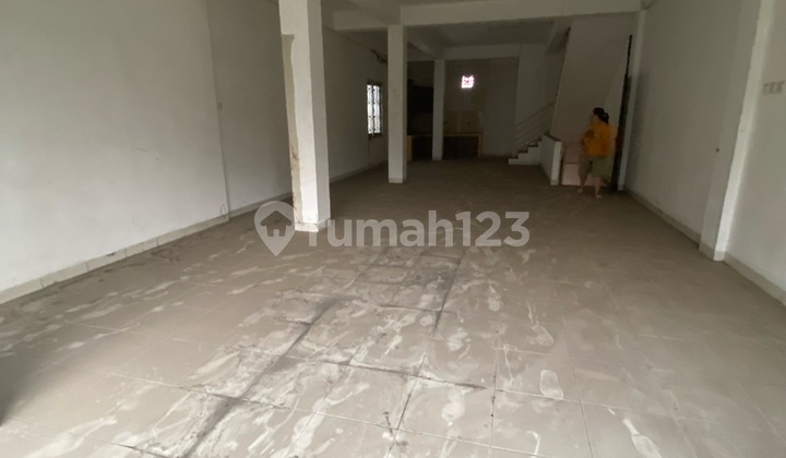 For Quick Sale: Bintara 3-Storey Shop House 2