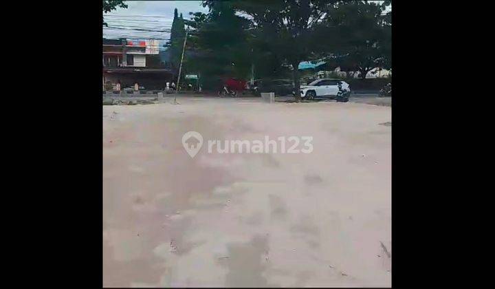 Lahan di Jl Padang By Pass Ii Depan Hotel New Rasaki , Padang SHM 900 m² 2