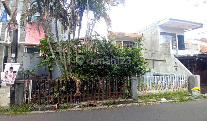 Dijual Rumah Lama Hitung Tanah Supratman 1