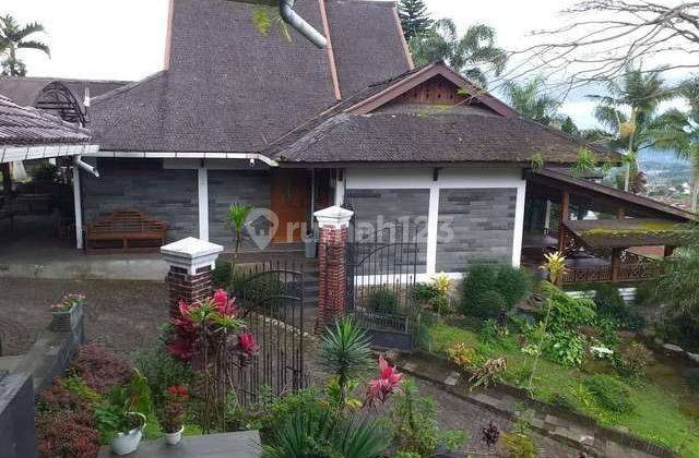 Dijual Rumah Villa Terawat Siap Huni Ciwidey 2