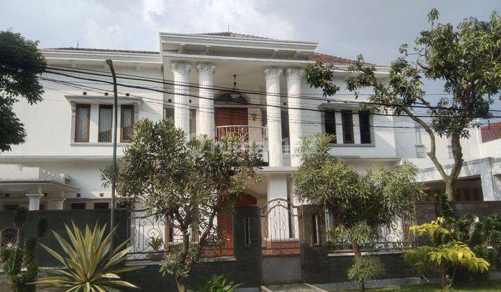 Dijual Rumah Mewah Terawat Siap Huni Batununggal 1