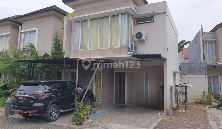 Jade Park Serpong 1 Rumah 2 Lt SHM di Serpong,Tangsel 1.3 M Nego  1