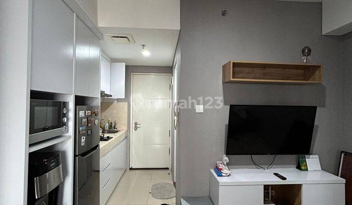 Apartment Breeze Bintaro 1 BR Furnished 820 Jt Nego 1