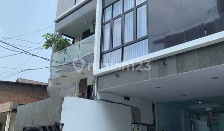 For Sale: 5-Storey Hotel / Boarding House with SHM on Jl. Latumenten, Jelambar, West Jakarta, 7.5 M Negotiable For Sale: 5-Storey Hotel / Boarding House with SHM on Jl. Latumenten, Jelambar, West Jakarta, 7.5 M Negotiable