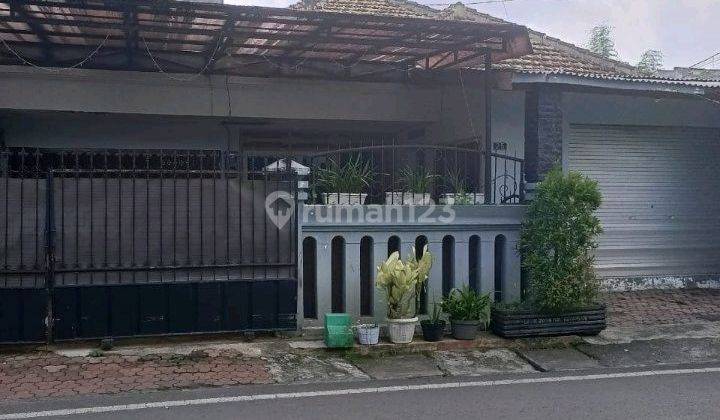 Rumah Siap Huni Sekaligus Bisa Untuk Rumah Usaha Tengah Kota, Lokasi Straregis SHM - Sertifikat Hak Milik 1