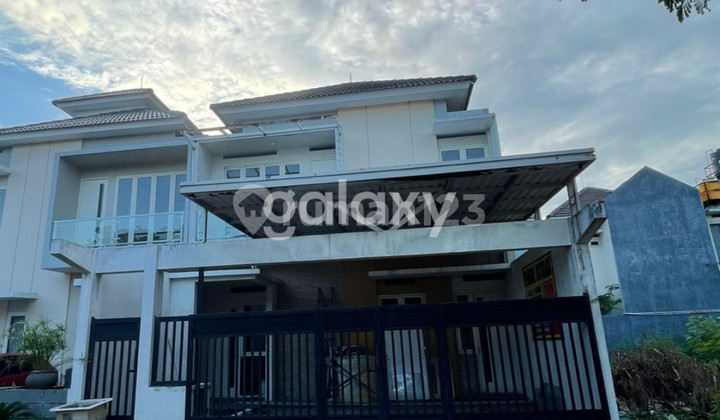 Rumah Valencia bagus siap huni di Puri Surya Jaya, Sidoarjo 1