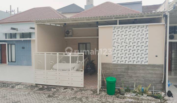 Rumah SHM di Waru 1