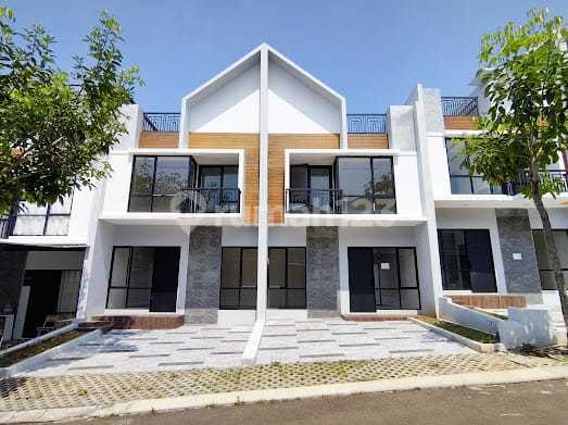 Can be KPR, House, 2 Floors, SHM, Near City Park, can be Installment in Stages, Can be KPR, House, 2 Floors, SHM, Near City Park, can be Installment in Stages,