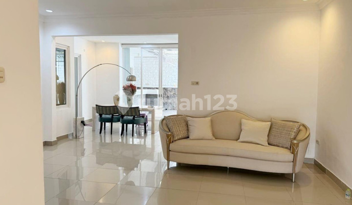 Rumah Ciamik Wiguna Tengah 2