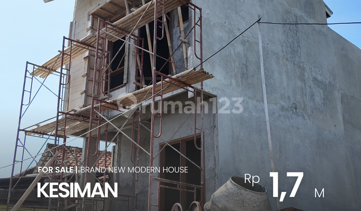 Rumah Indent 2 Lantai Kesiman Dekat Mall Living World - KODE-DT.IN.001 1