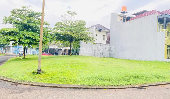 Hook Land Position Front Garden Facing North & East Hook Land Position Front Garden Facing North & East