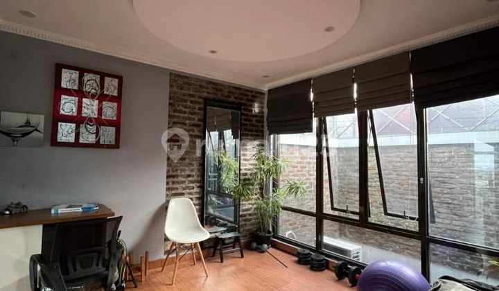 Dream Home 3 Floors in Bandung with City View, Pasir Impun! Spectacular City Scenery, Move-In Ready & Semi-Furnished. 2