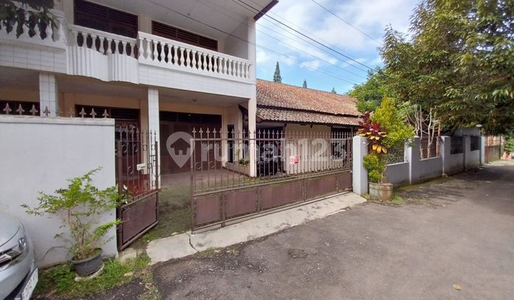 Jantung Dago: Rumah Tinggal + Passive Income 12 Kamar Kos