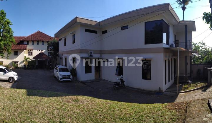 Kost 41KT Asset + Main House in Cipedes, Near Maranatha & PVJ 1