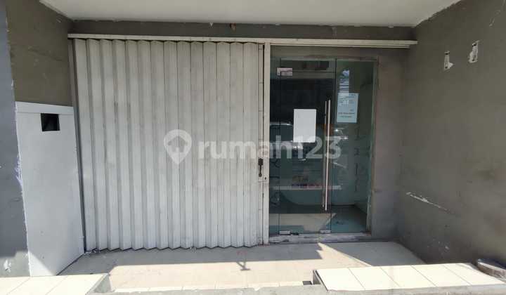 Turun Harga Ruko 3 Lantai di Kopo Sayati Strategis Cocok Utk Usaha di Jl. Kopo Sayati, Bandung Turun Harga Ruko 3 Lantai di Kopo Sayati Strategis Cocok Utk Usaha di Jl. Kopo Sayati, Bandung