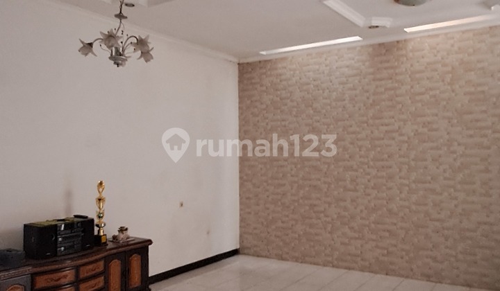 Rent House Taman Kopo Indah South Bandung 2