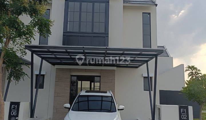 Rumah Nyaman 2 Lantai Siap Huni di Opra City Cluster Palais, Menganti, Gresik 1