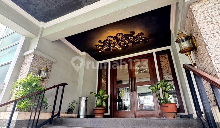 Dijual Hotel 35 Kamar Di Cipete Dengan Lokasi Strategis Akses Jalan Lebar Lingkungan Yang Bagus Hotel 1498.0 m² SHM