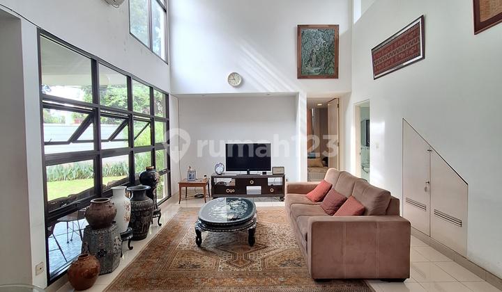 For Sale: Comfortable Residence at Pangkalan Jati, Depok 2