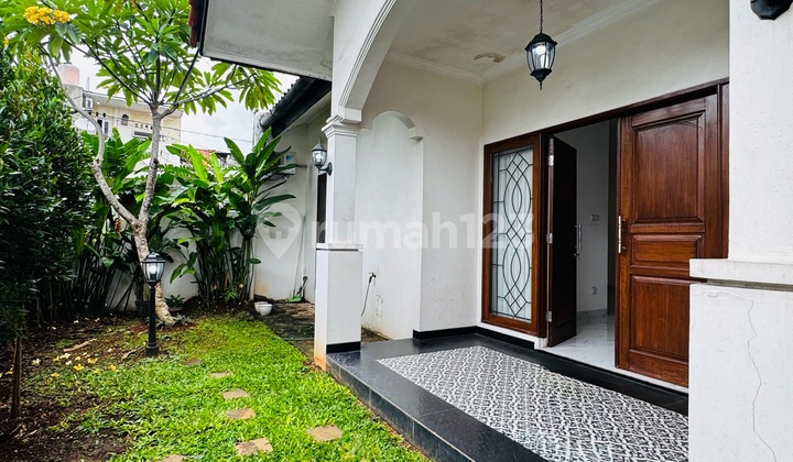 Disewakan Rumah Cipete 2 Lantai Siap Huni Lokasi Strategis Rumah Bagus Disewakan Rumah Cipete 2 Lantai Siap Huni Lokasi Strategis Rumah Bagus