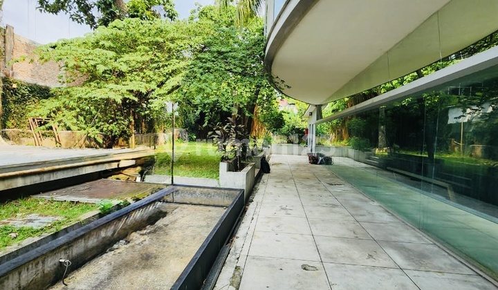 Termurah Di Kemang Harga Jauh Di Bawah Njop. Dijual Ruang Usaha 2 Lantai Di Kemang Pinggir Jalan Raya. Cocok Untuk Sekolah Maupun Kantor Atau Restoran Dan Usaha Lainnya. Ruang-usaha Ruang-usaha Ruang-usaha Ruang-Usaha