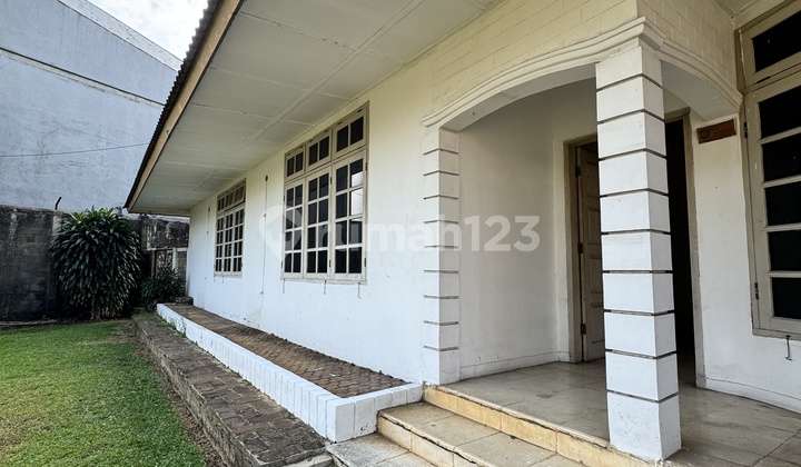 Termurah Dijual Rumah Di Pinggir Jalan Cinere Raya Harga Njop. Cocok Untuk Tempat Usaha Juga Kantor Dan Kost Kost An. Rumah Shm