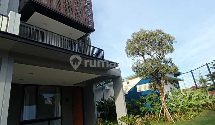 For Sale Brand New House Di Botani Hills Tb Simatupang Fatmawati Jaksel. Hanya@5 Menit Fatmawati Mrt Station Rumah