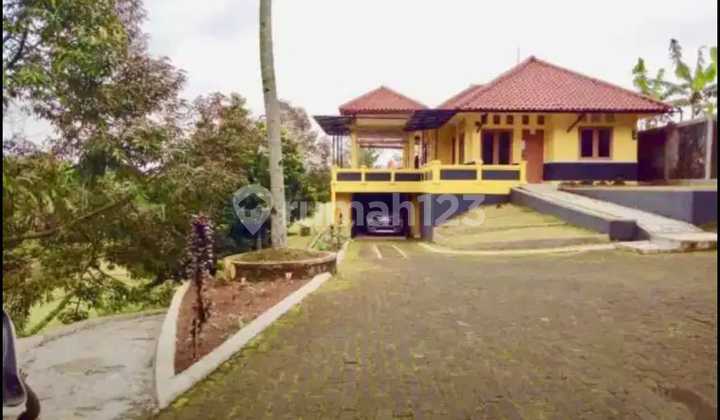 For Quick Sale: Land with Building Bonus, Mount Salak View Bogor