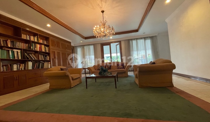 For Sale 3-Story Villa Cinere Mas House with a Lush and Comfortable Tree Environment Featuring a One Gate System. House 2