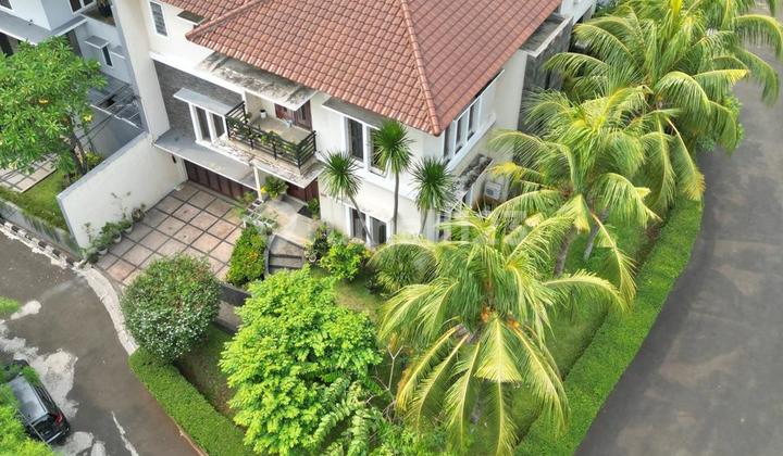 For Sale Rumah Bagus Dalam Komplek, Dekat Tol Tb Simatupang, Jati Padang Jakarta Selatan