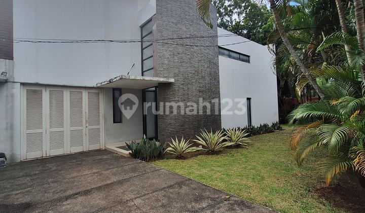Di Jual Rumah Dengan Hunian Nyaman Di Pangkalan Jati Depok