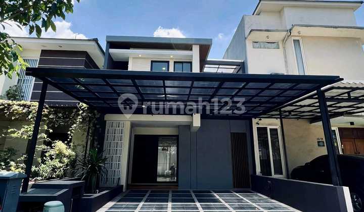 Mocha Verbana Dian Palace