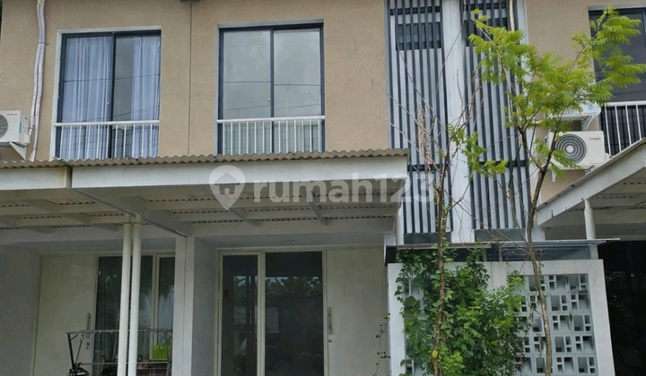 Oakwood Royal Residen Wiyung Surabaya