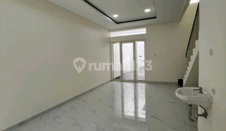 Rumah Jemursari Baru Modern Minimalis 2