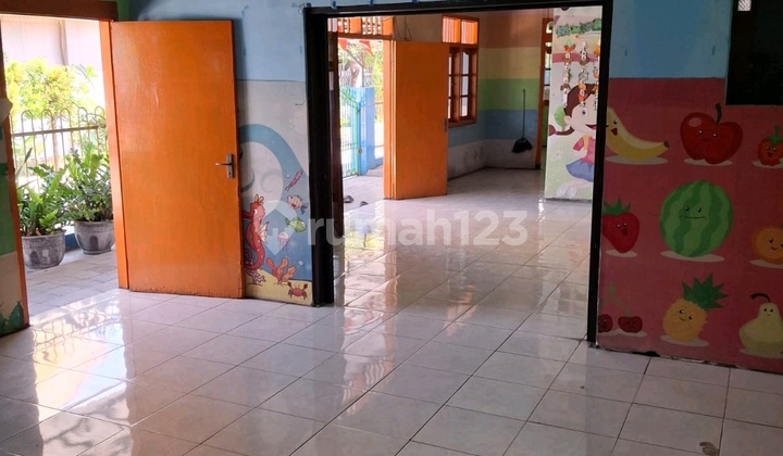 Main Road House Surabaya Krian