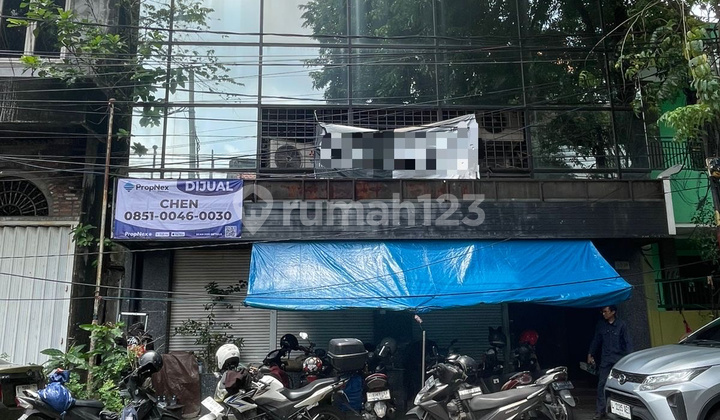 Japanese Flower Rubber Chocolate