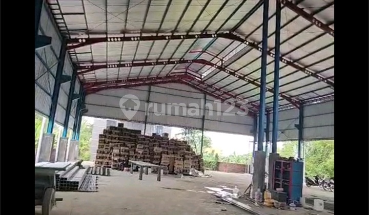 New Raya Menganti Warehouse