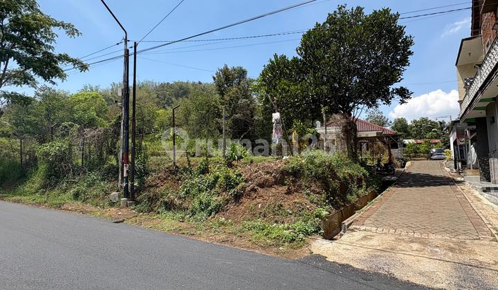 Mountain Wukir Land in Junrejo Batu, Good View, Land in Junrejo with SHM