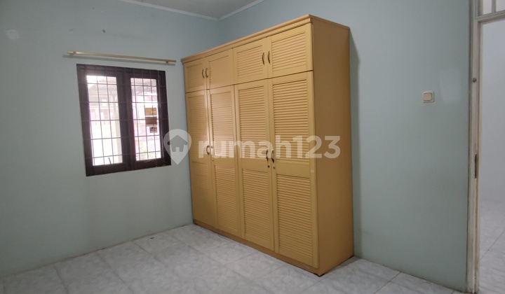 Disewakan Murah Rumah Bagus Rapi Siap Huni di Citra 3 2